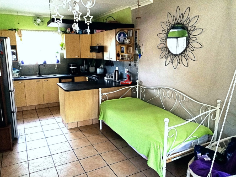 2 Bedroom Property for Sale in Charlo Eastern Cape